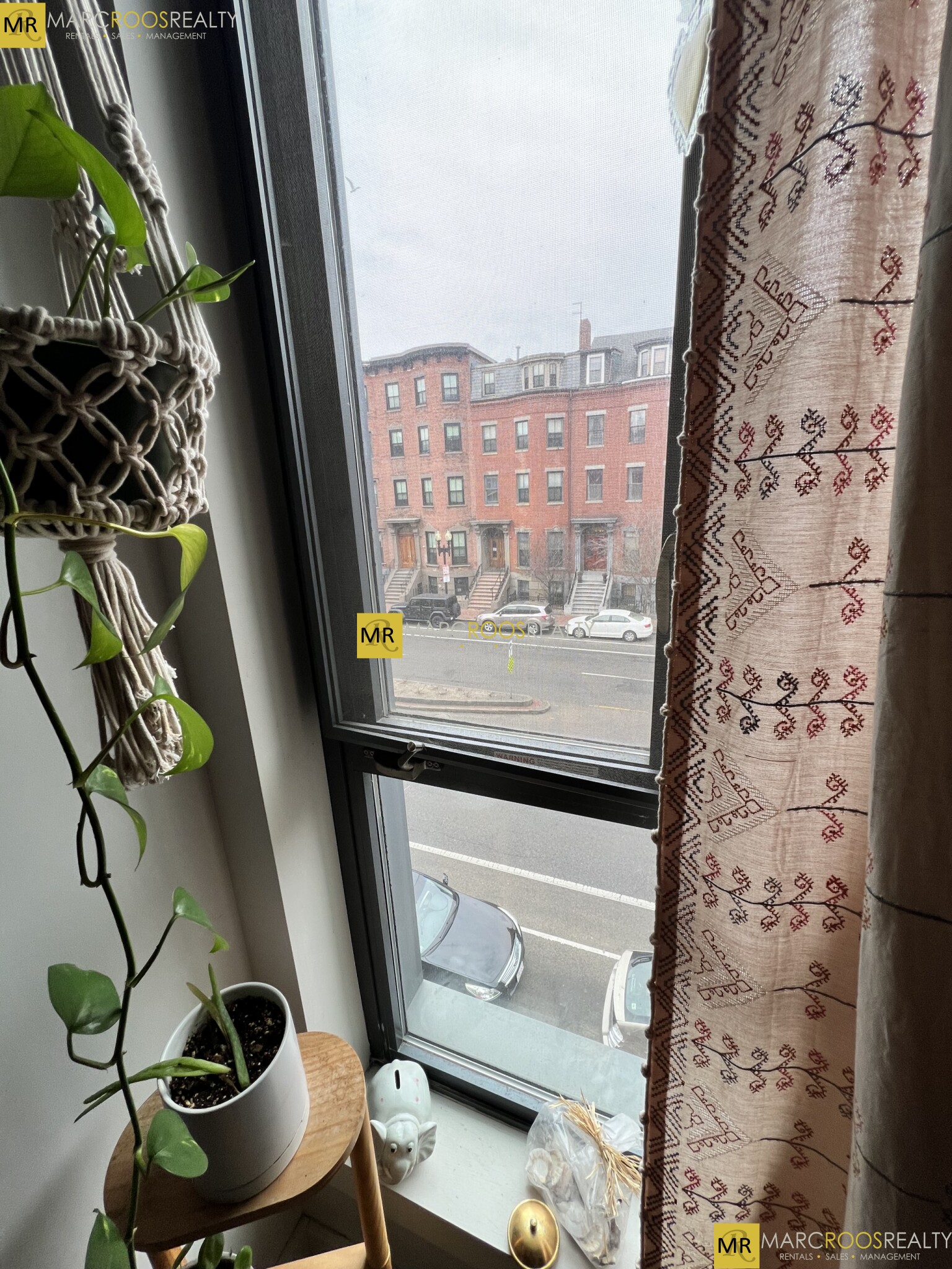 691 Massachusetts Ave, Roxbury