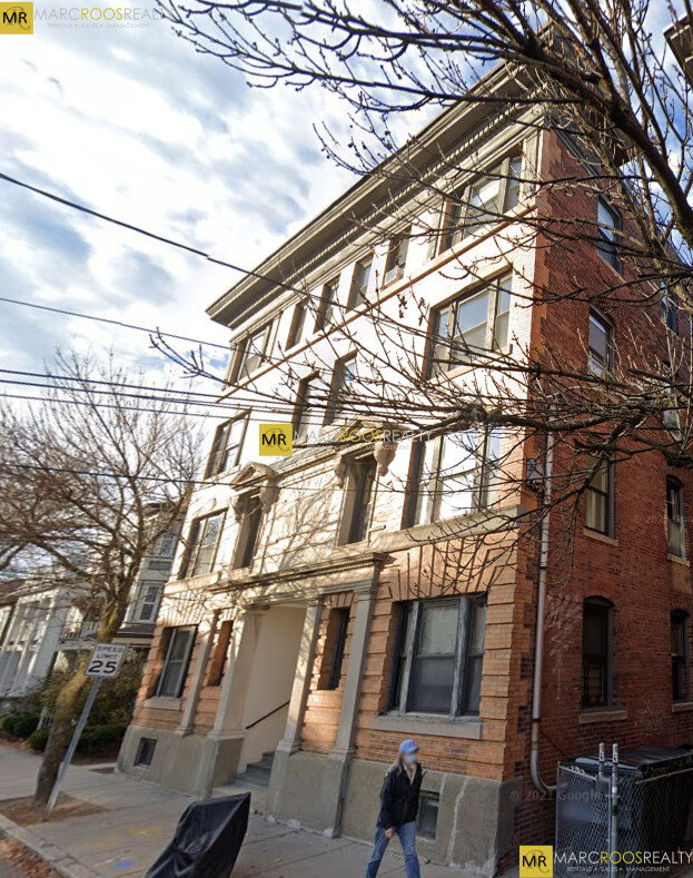 9 Upland Rd, Neighborhood Nine