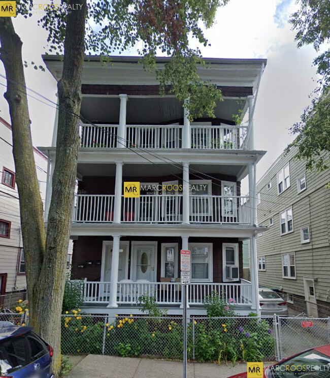 Edgar Ter. Unit 1 - Room A, Somerville