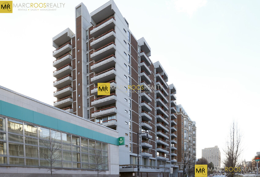 566 Commonwealth Ave, Fenway