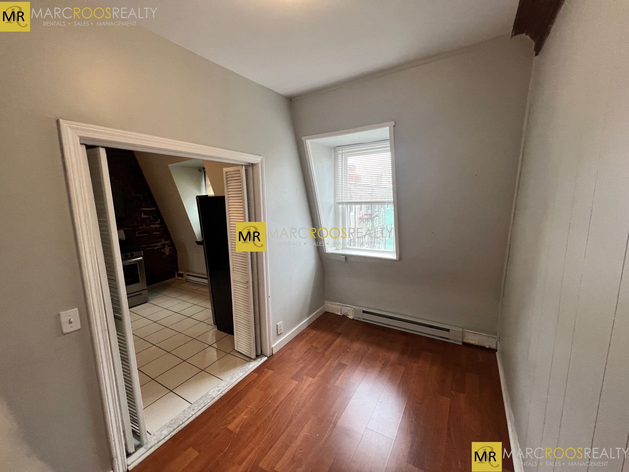 62 Chelsea St, East Boston