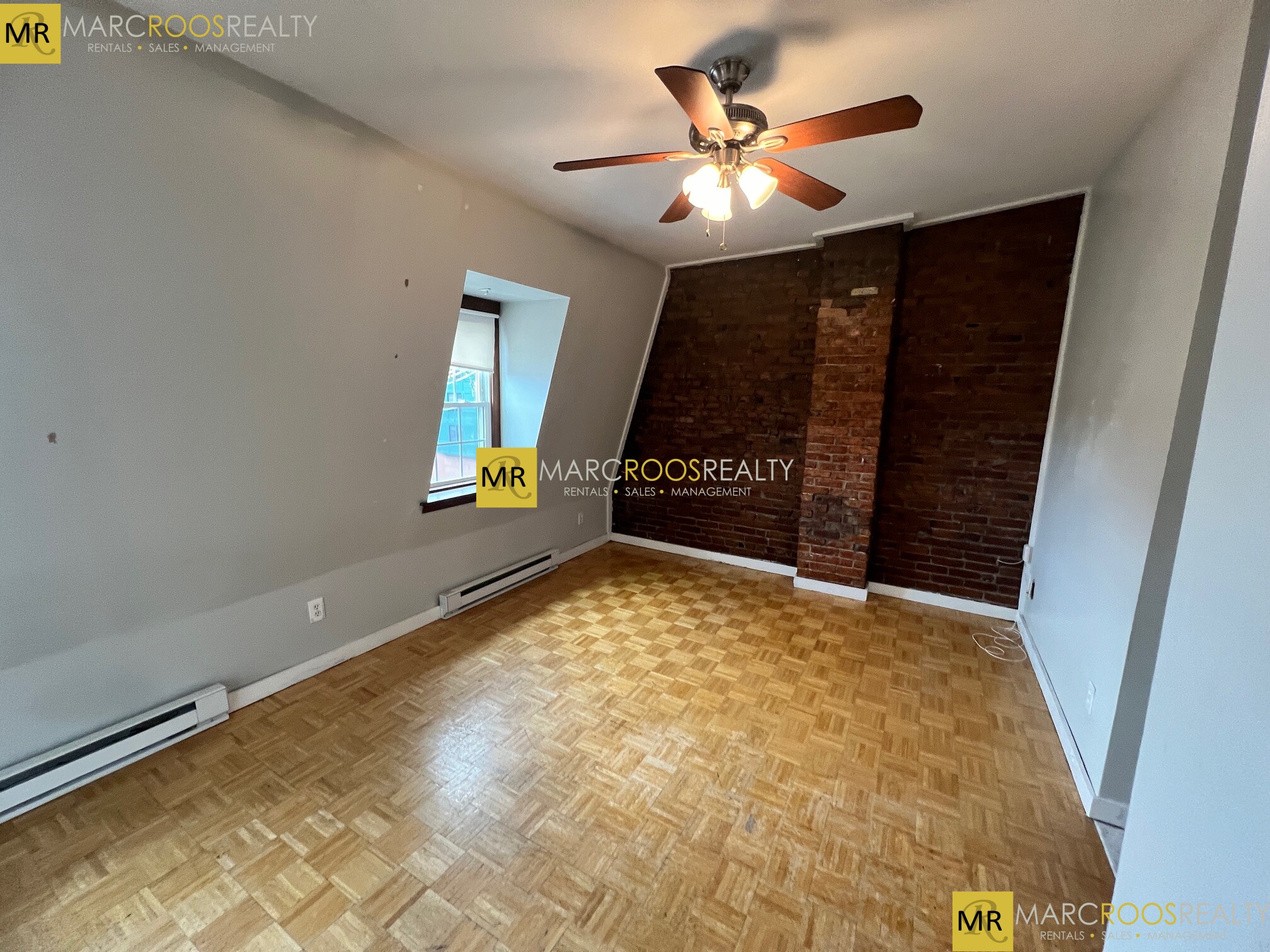 62 Chelsea St, East Boston