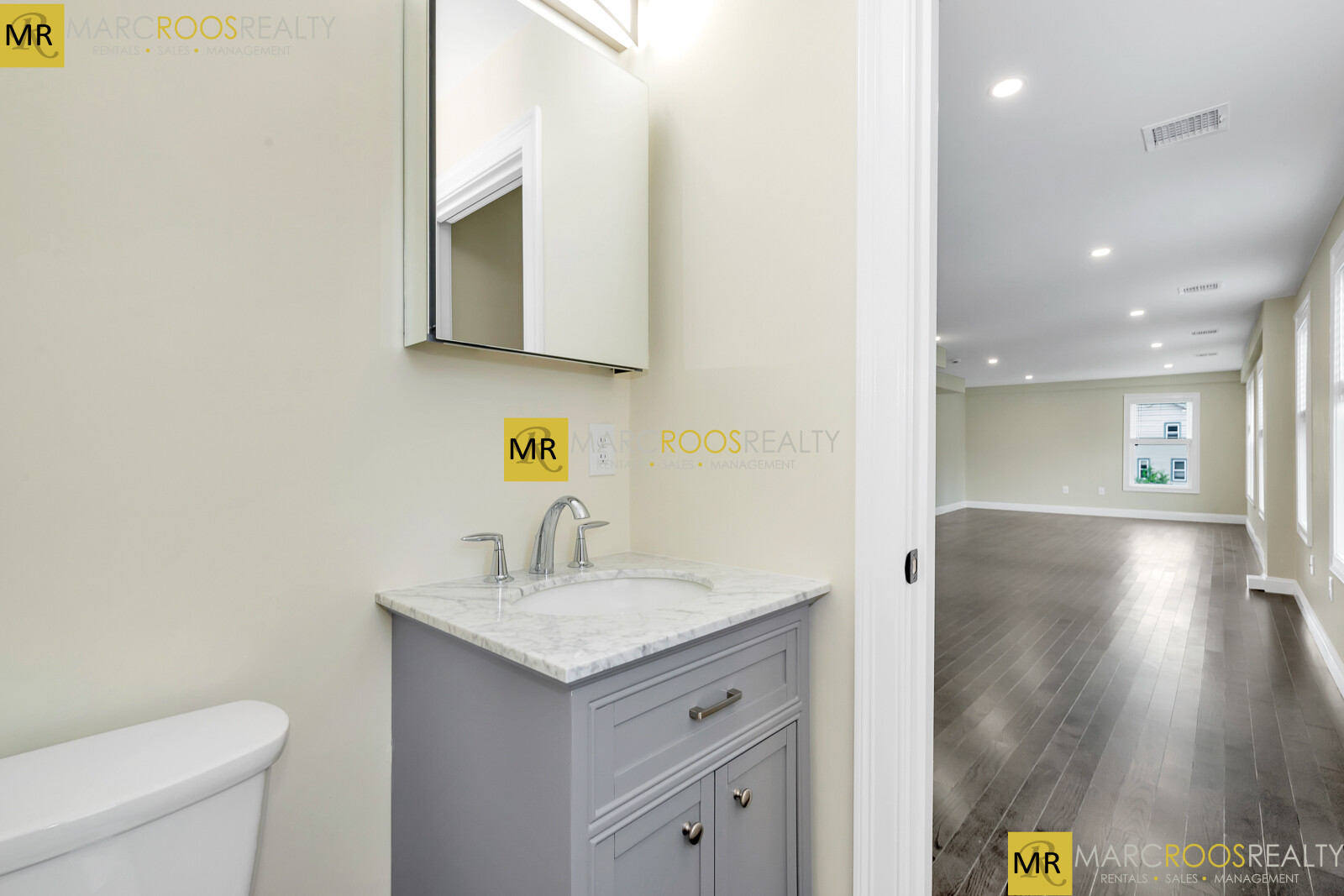 73 Lexington St, Waltham