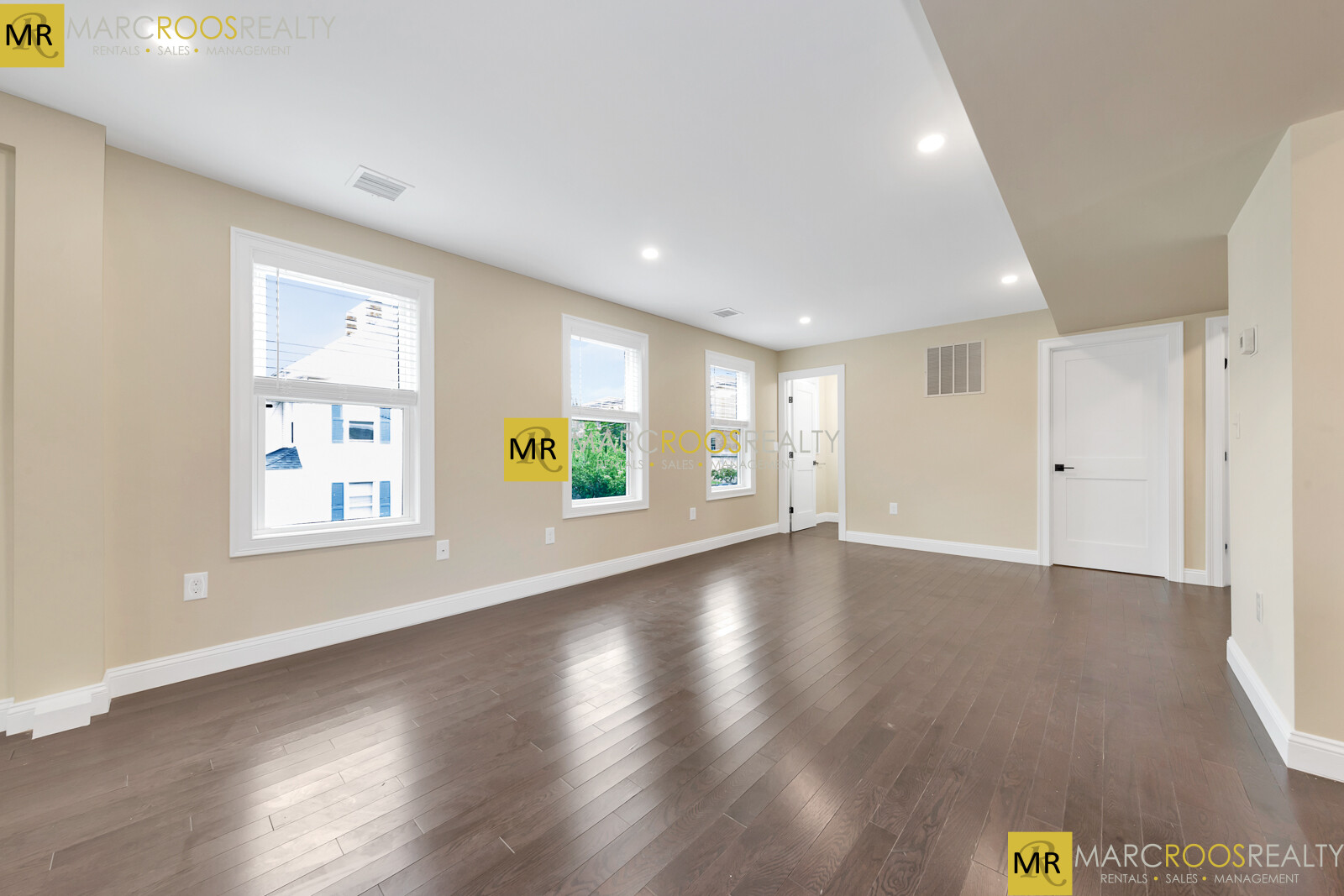 73 Lexington St, Waltham