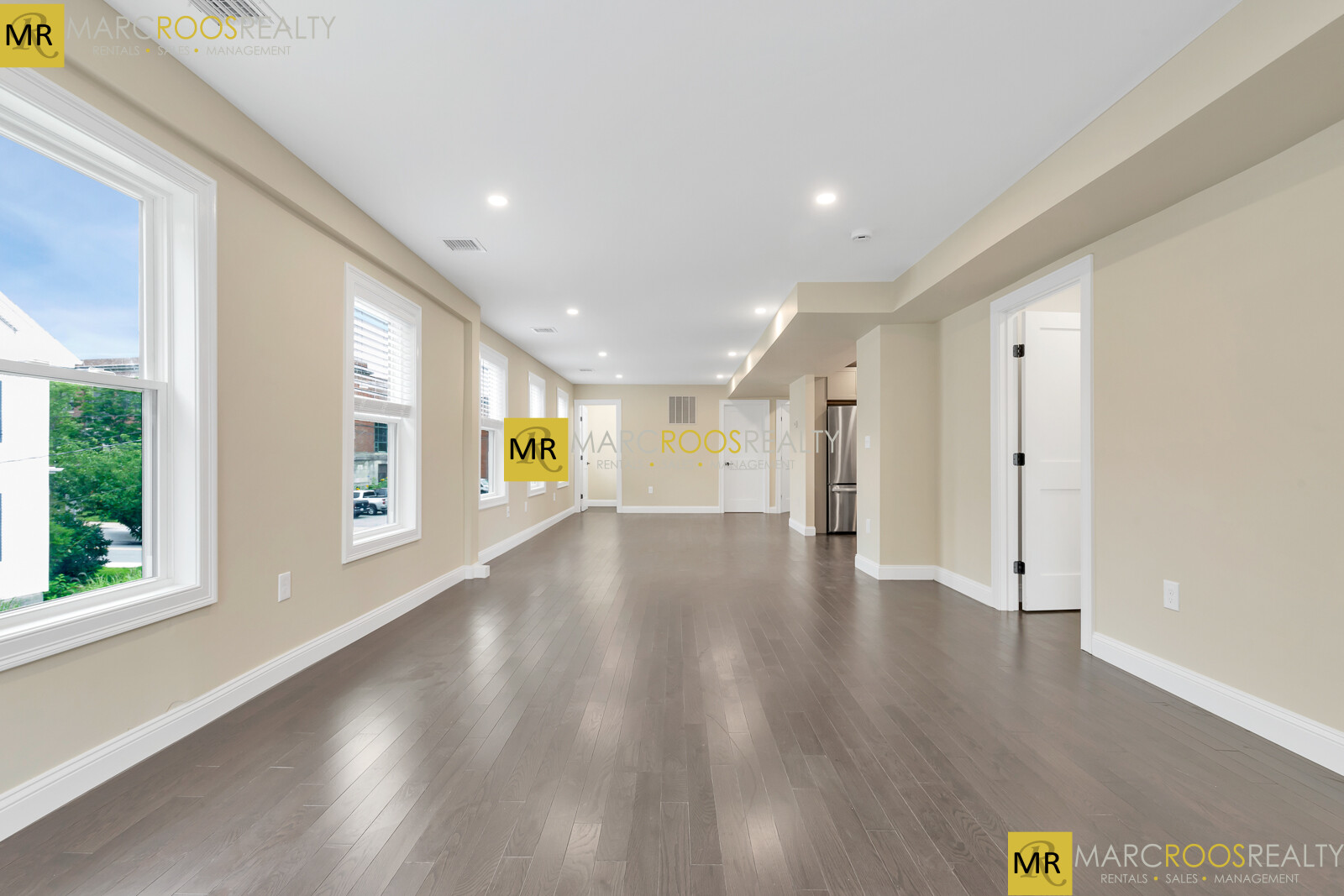 73 Lexington St, Waltham