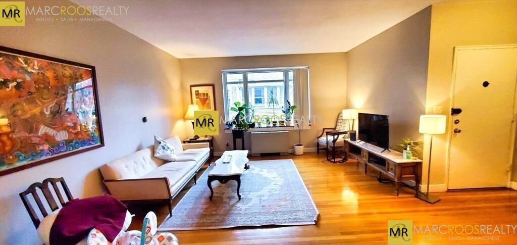 Photo 8 of Washington St. Unit 19 [NO ADS]