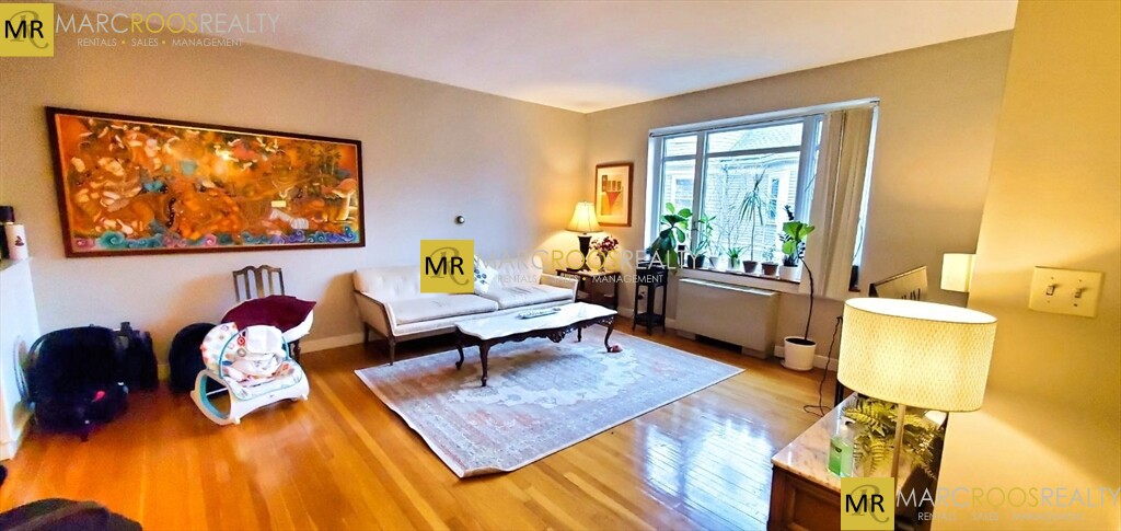 Photo 6 of Washington St. Unit 19 [NO ADS]