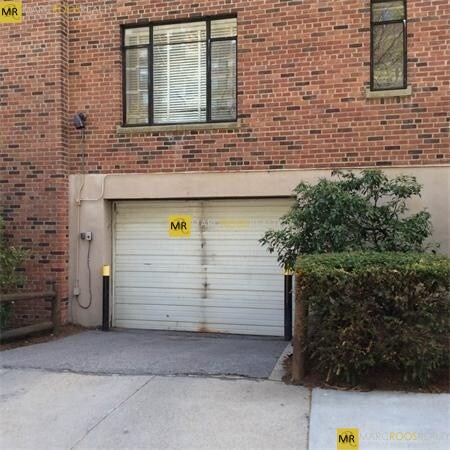 Photo 14 of Washington St. Unit 19 [NO ADS]