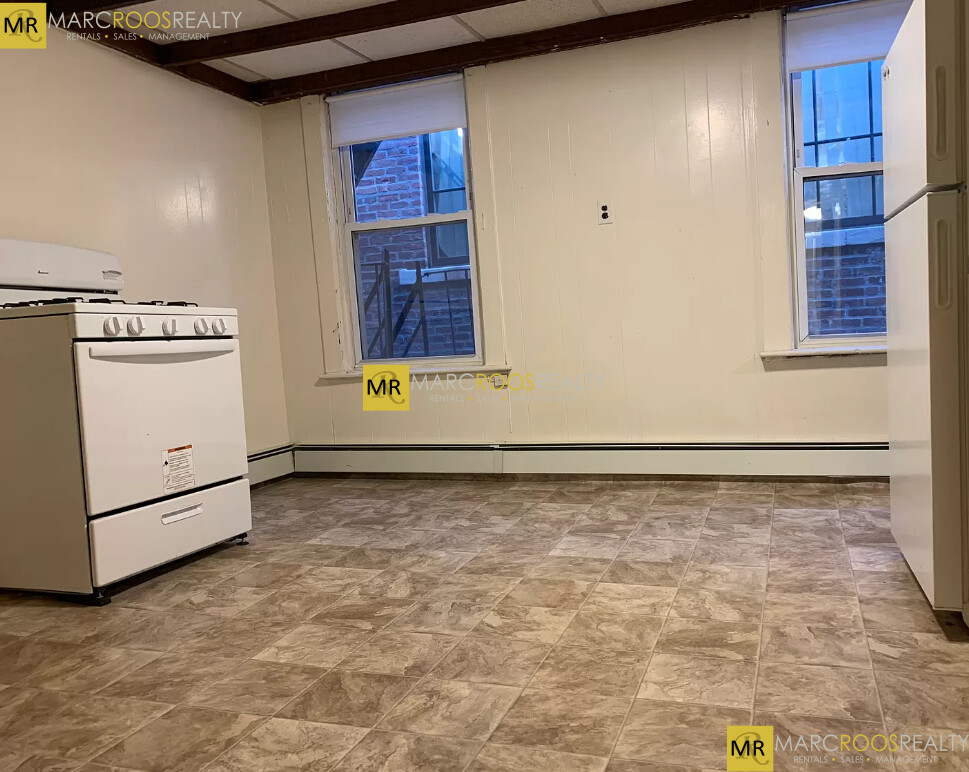 232 Cambridge St, Beacon Hill