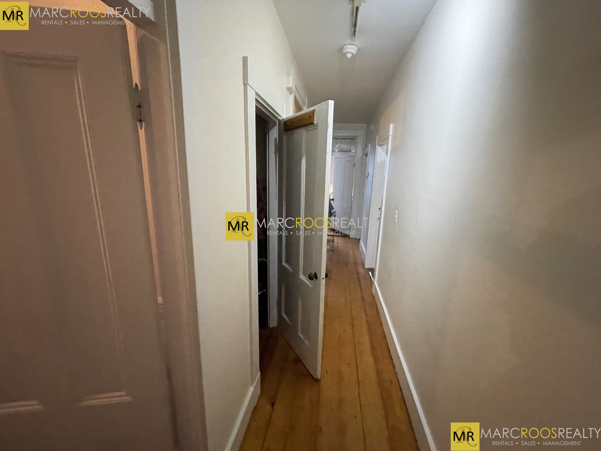 507 Green St, Riverside