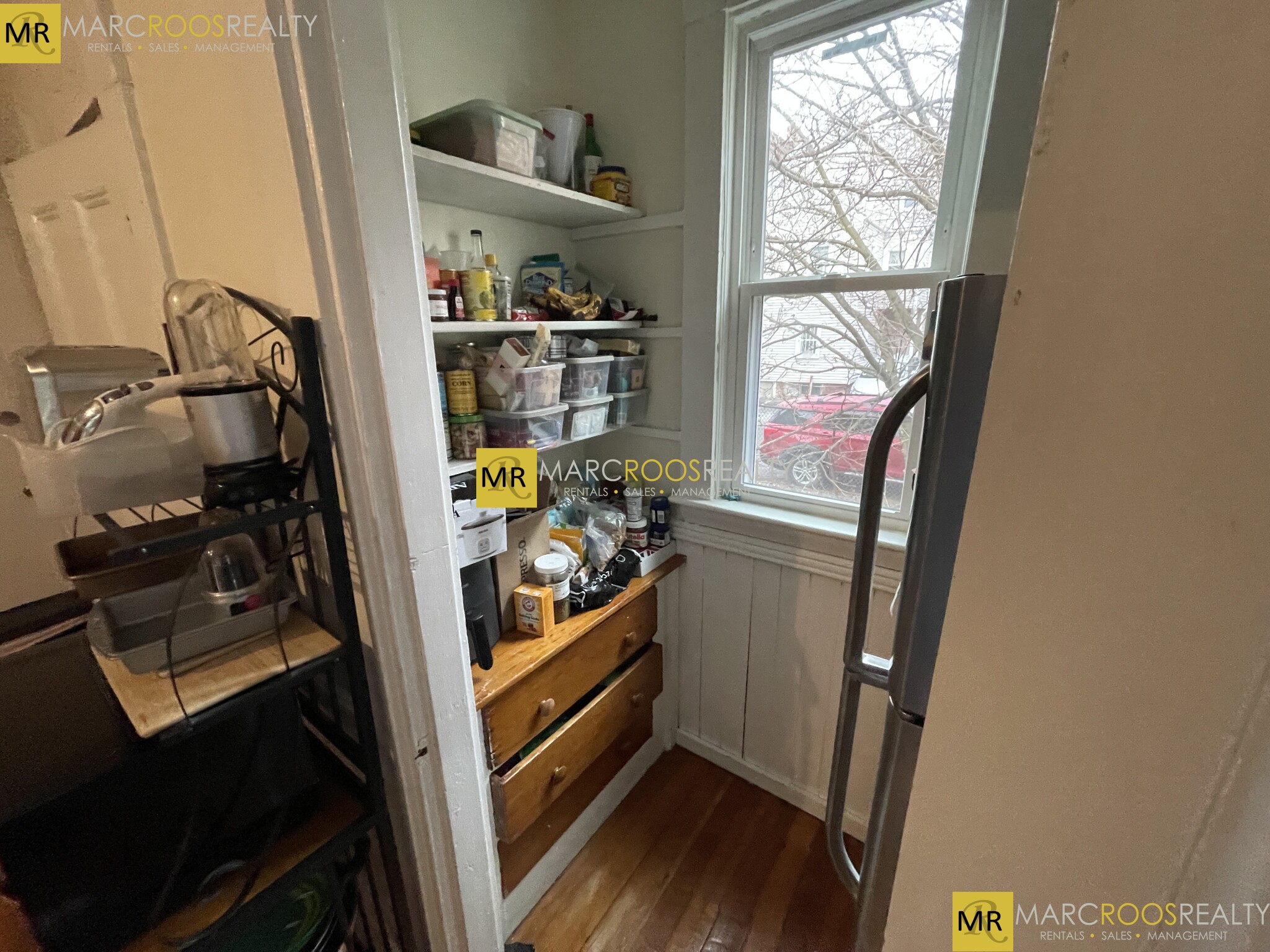 507 Green St, Riverside