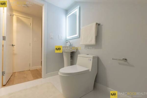 10 Belmont St, Newton Corner