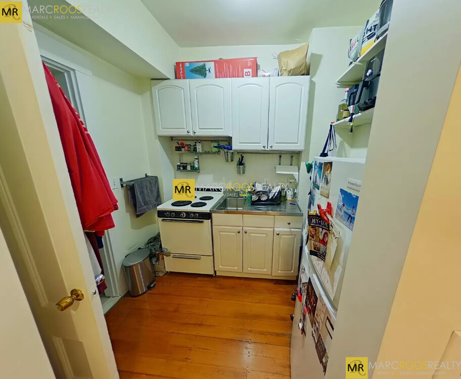 381 Commonwealth Ave, Back Bay