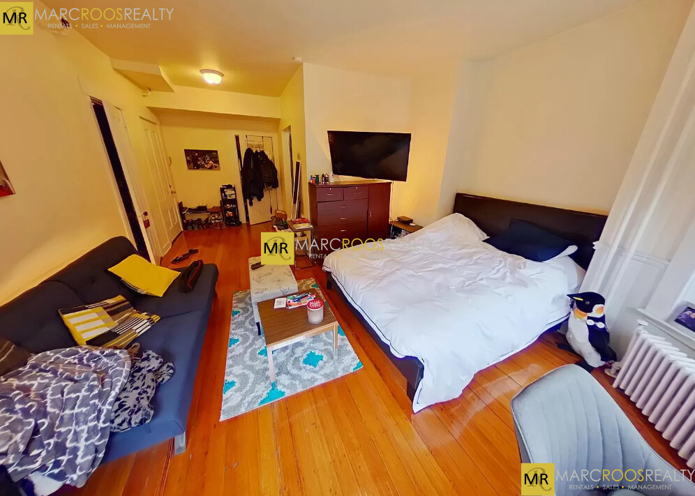 381 Commonwealth Ave, Back Bay