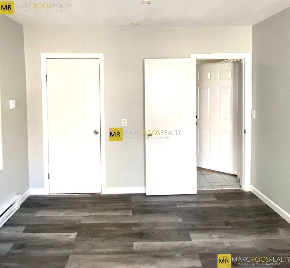 8 Cheever Ct, East Boston