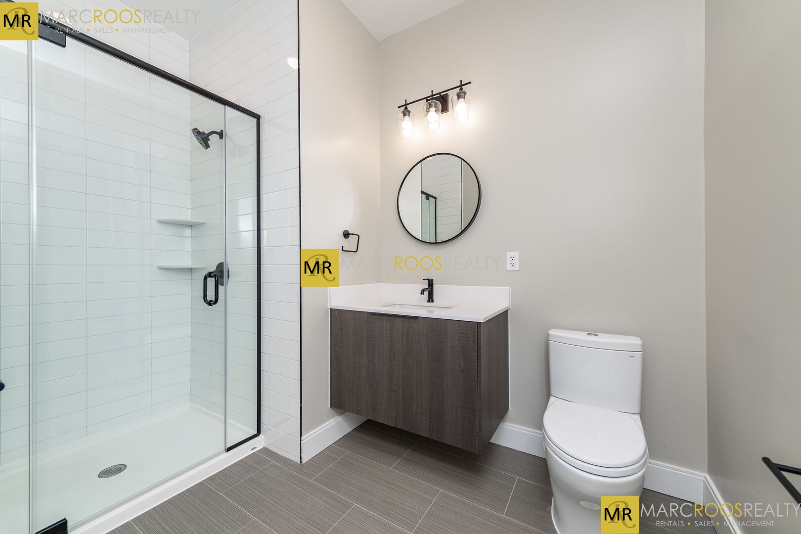 340 Bremen St, East Boston