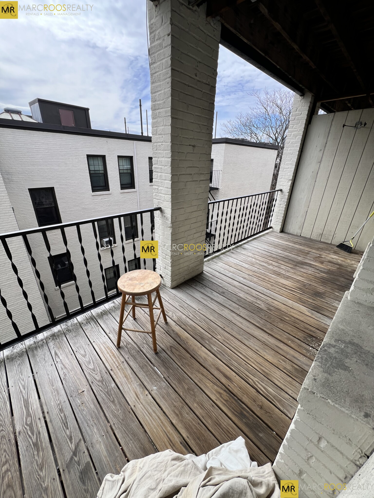 19 Melvin Ave, Brighton