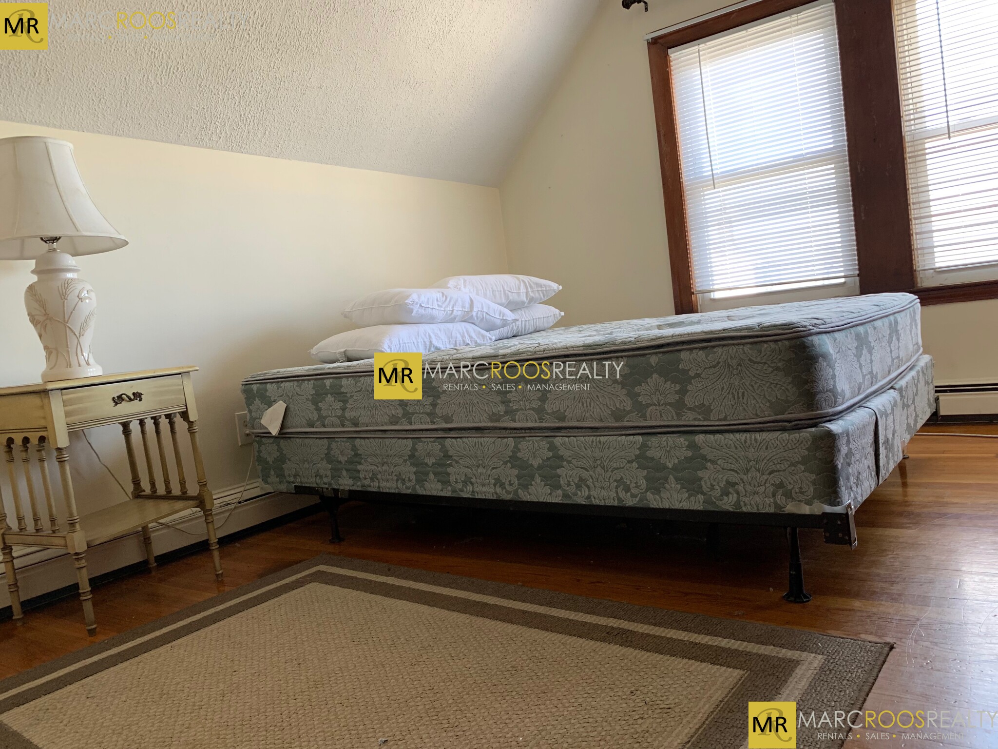 3 Everett Ave, East Somerville