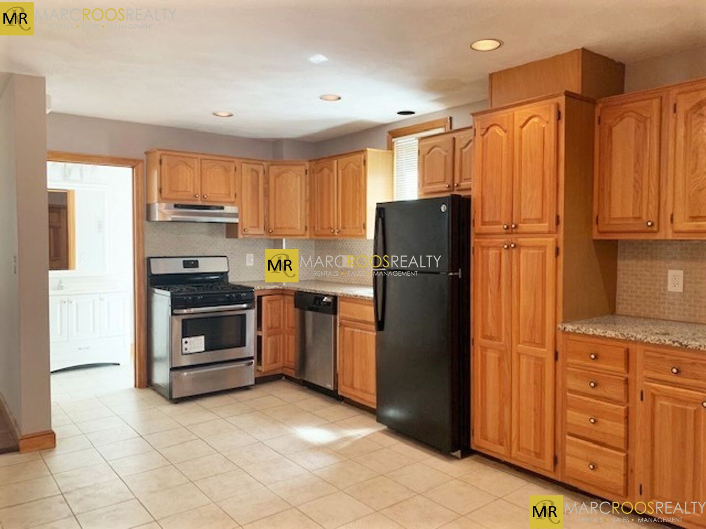 224 Chelsea St, East Boston