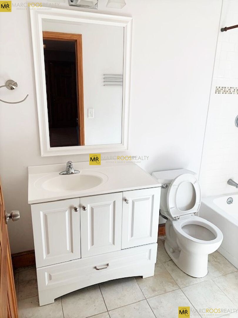 224 Chelsea St, East Boston