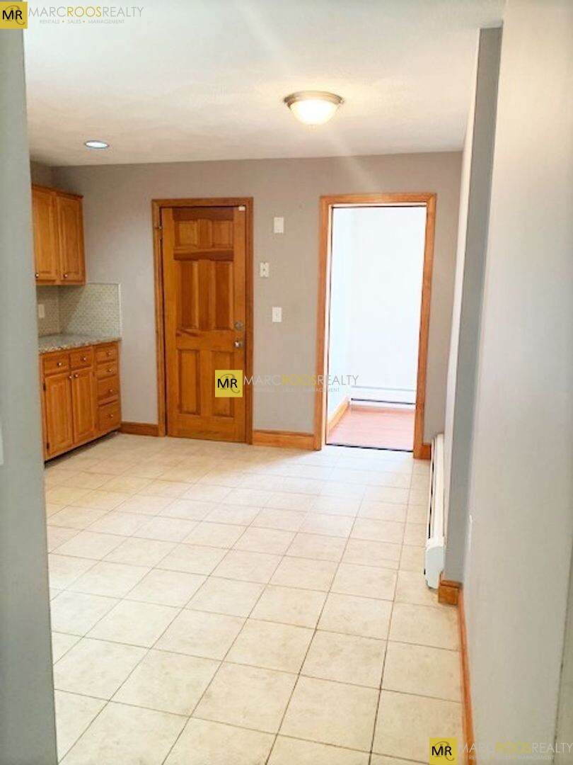 224 Chelsea St, East Boston