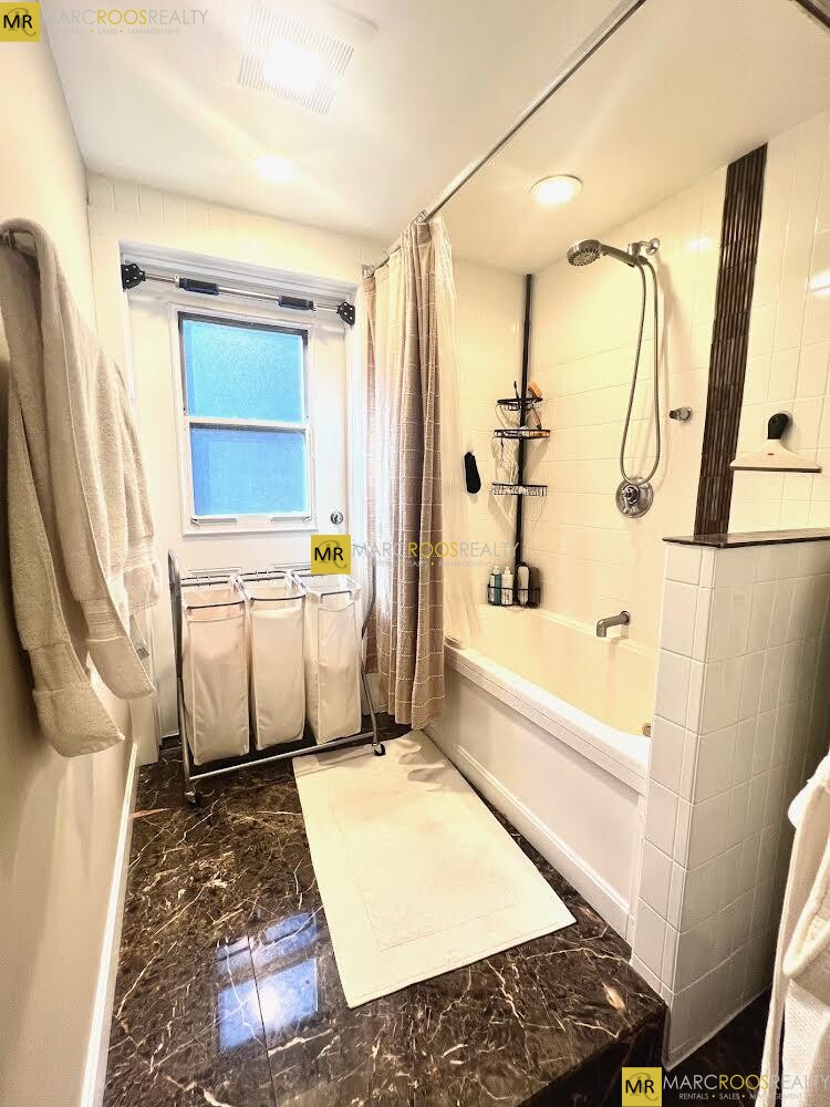 99 Gove St, East Boston