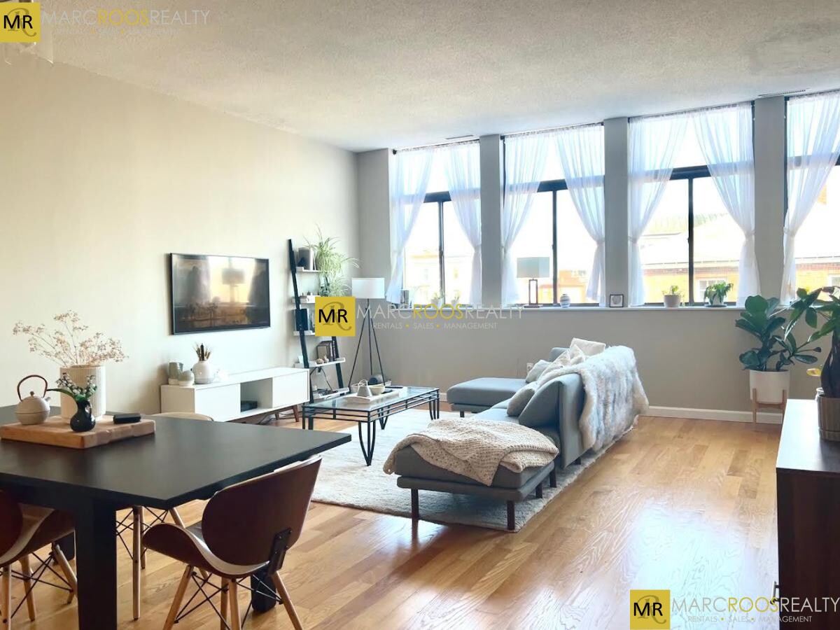 99 Gove St, East Boston