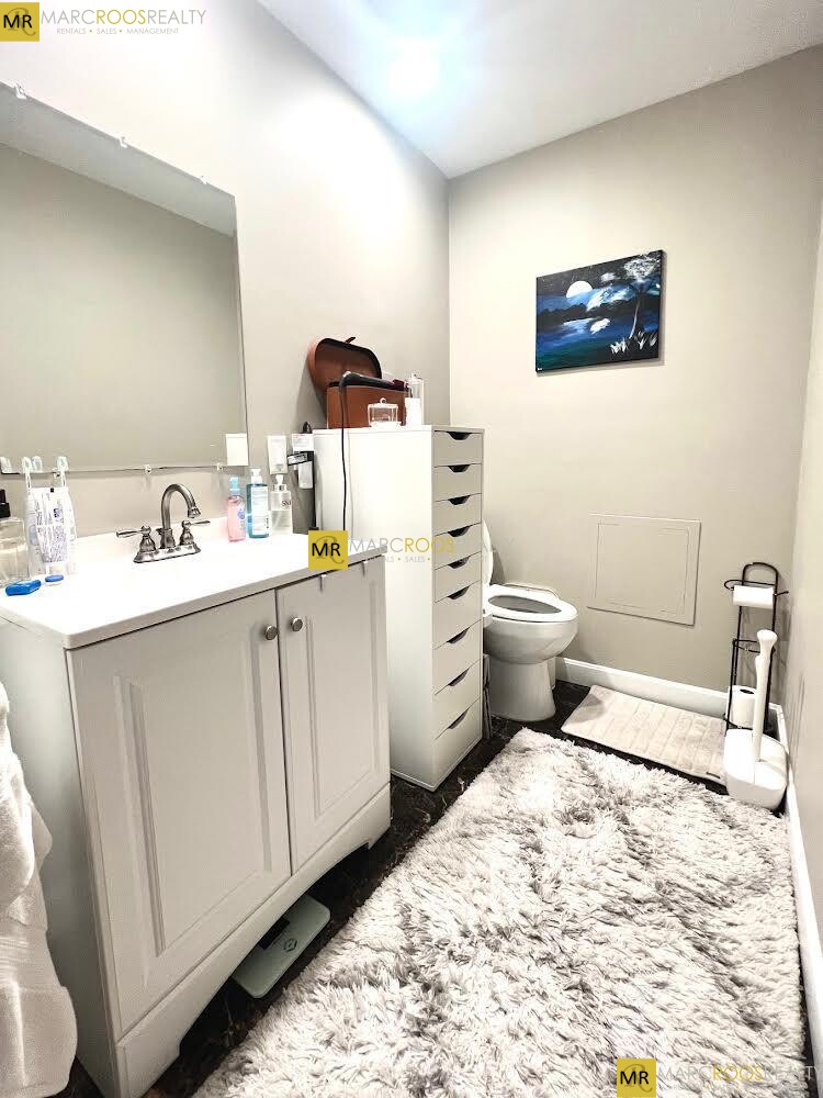 99 Gove St, East Boston