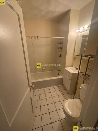 10 Pinkham Rd, Medford