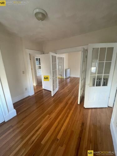 10 Pinkham Rd, Medford