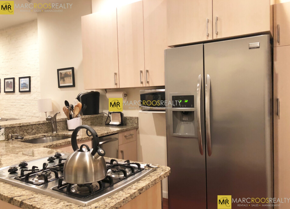 67 Joy St, Beacon Hill