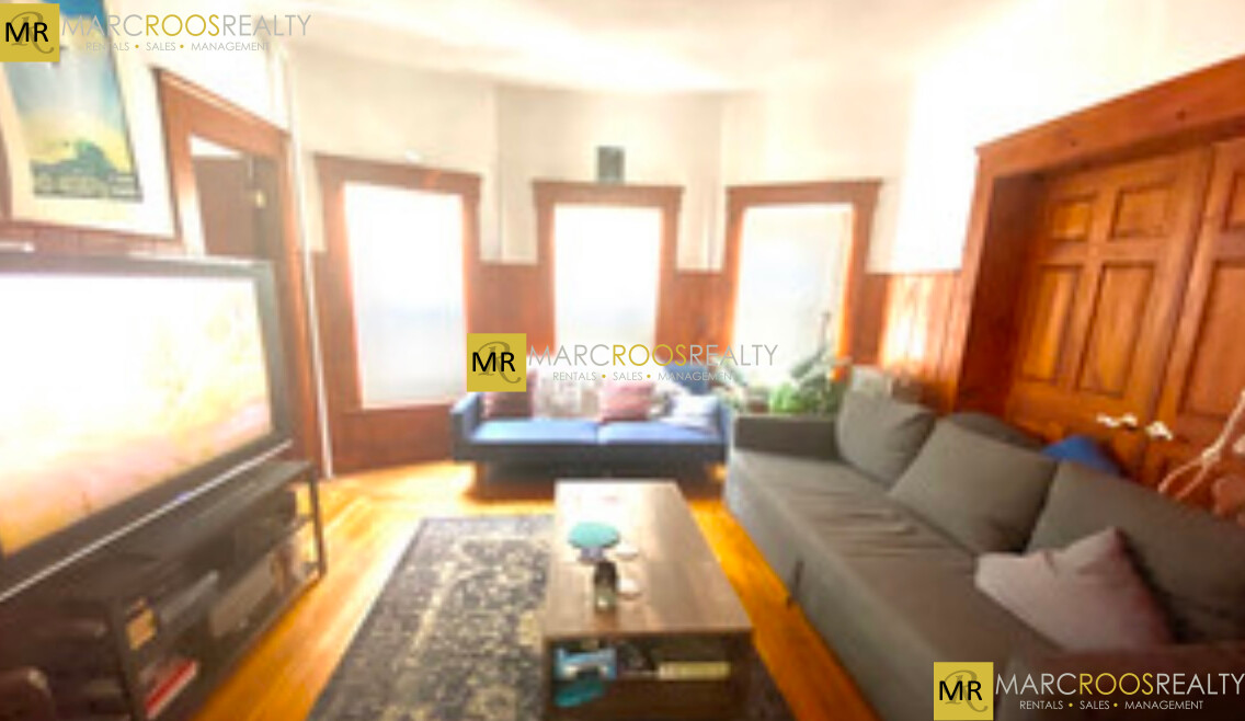 9 Windsor Rd, Spring Hill