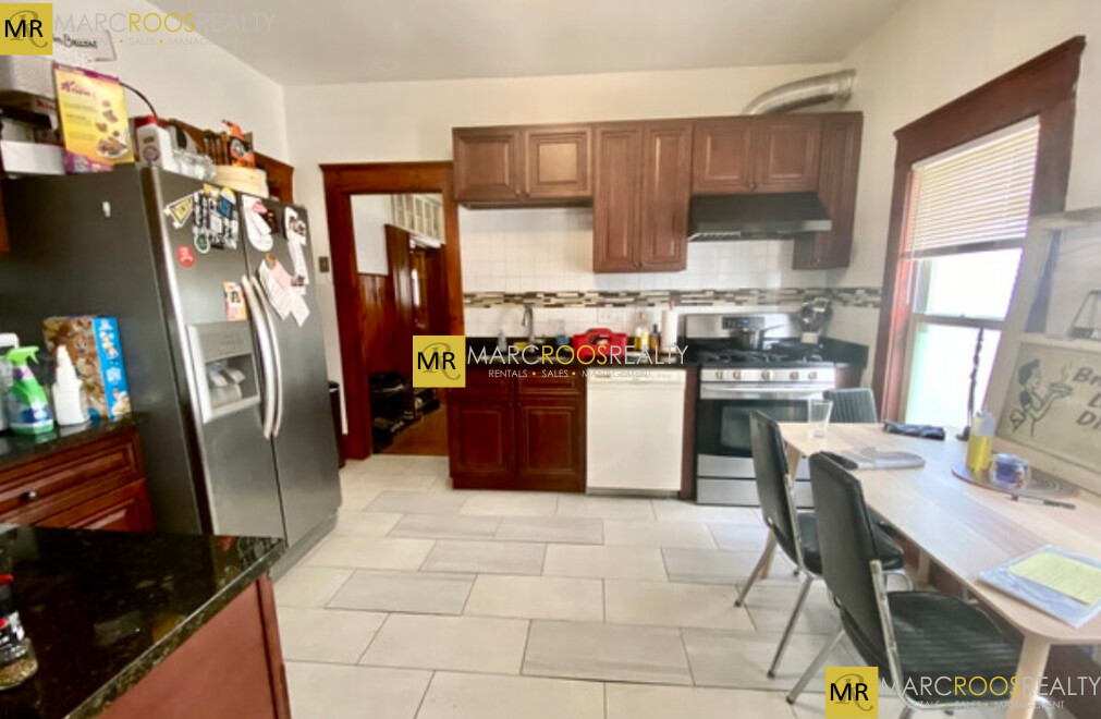 9 Windsor Rd, Spring Hill