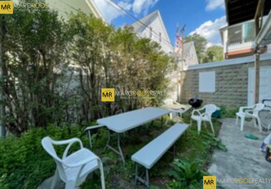 9 Windsor Rd, Spring Hill