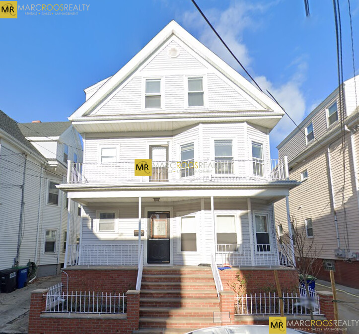 9 Windsor Rd, Spring Hill