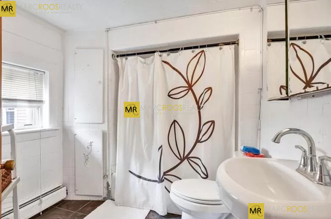 106 Byron St, East Boston