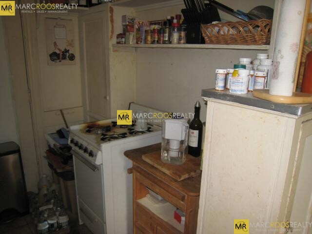 1949 Commonwealth Ave, Brighton