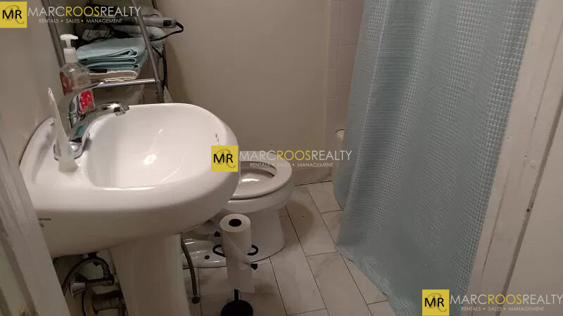 14 Leverett St, Boylston Street