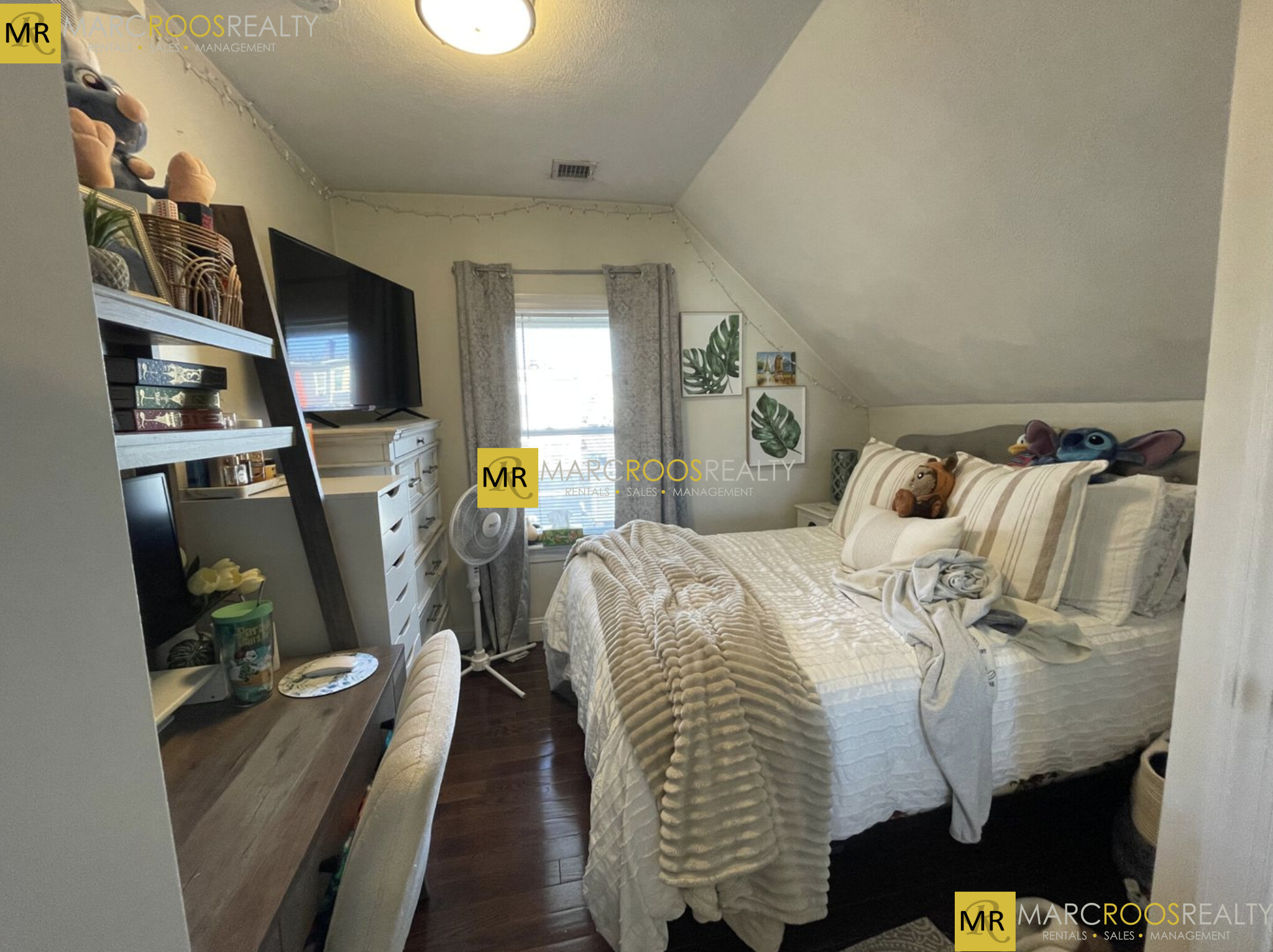 130 Brooks St, East Boston