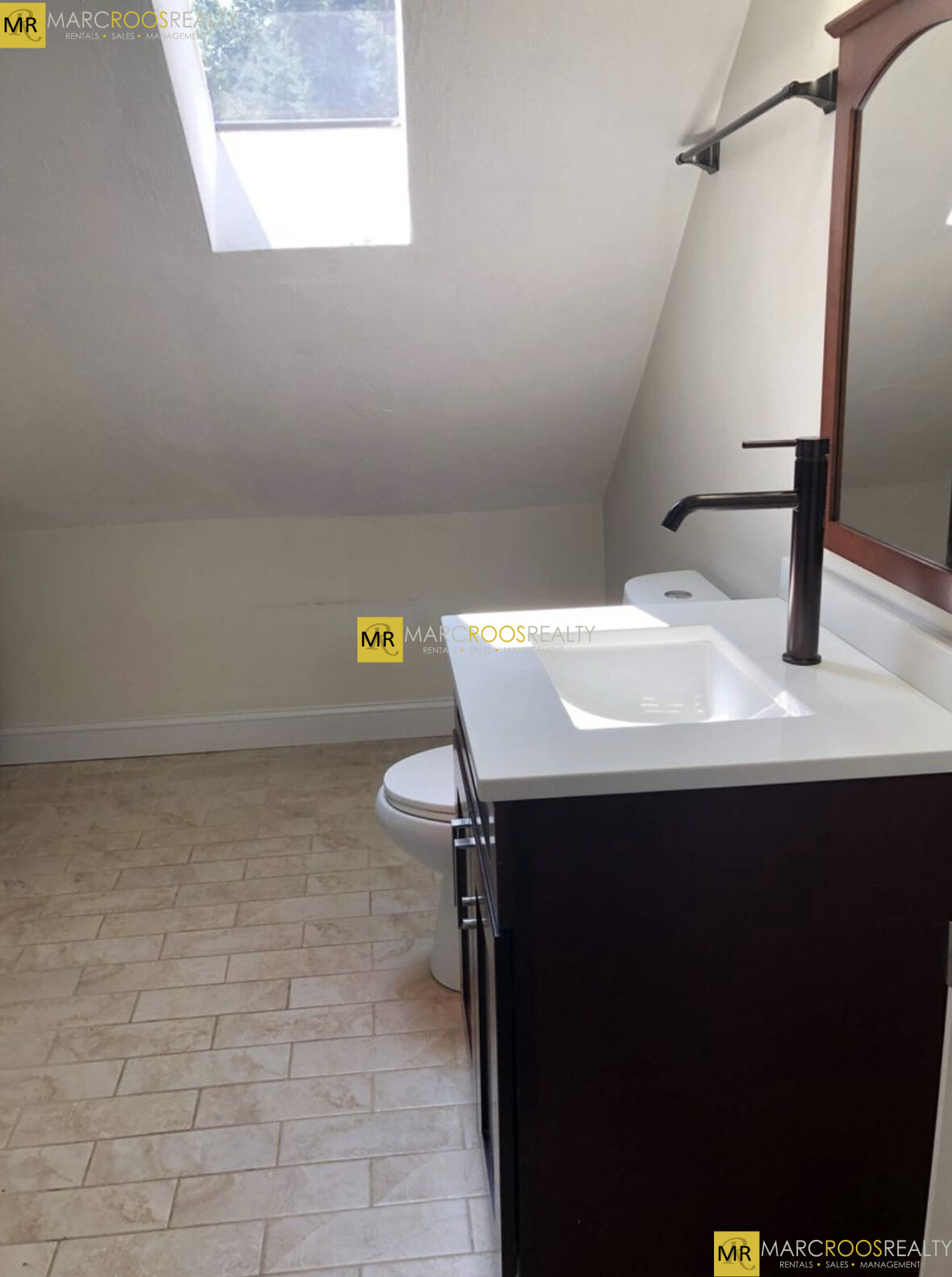 130 Brooks St, East Boston