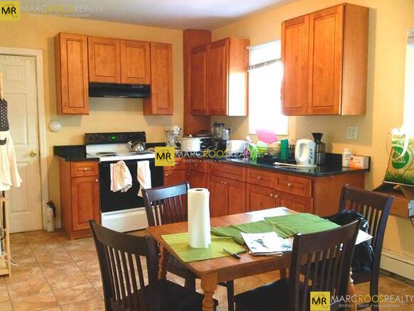 39 Adrian St, Ward Two