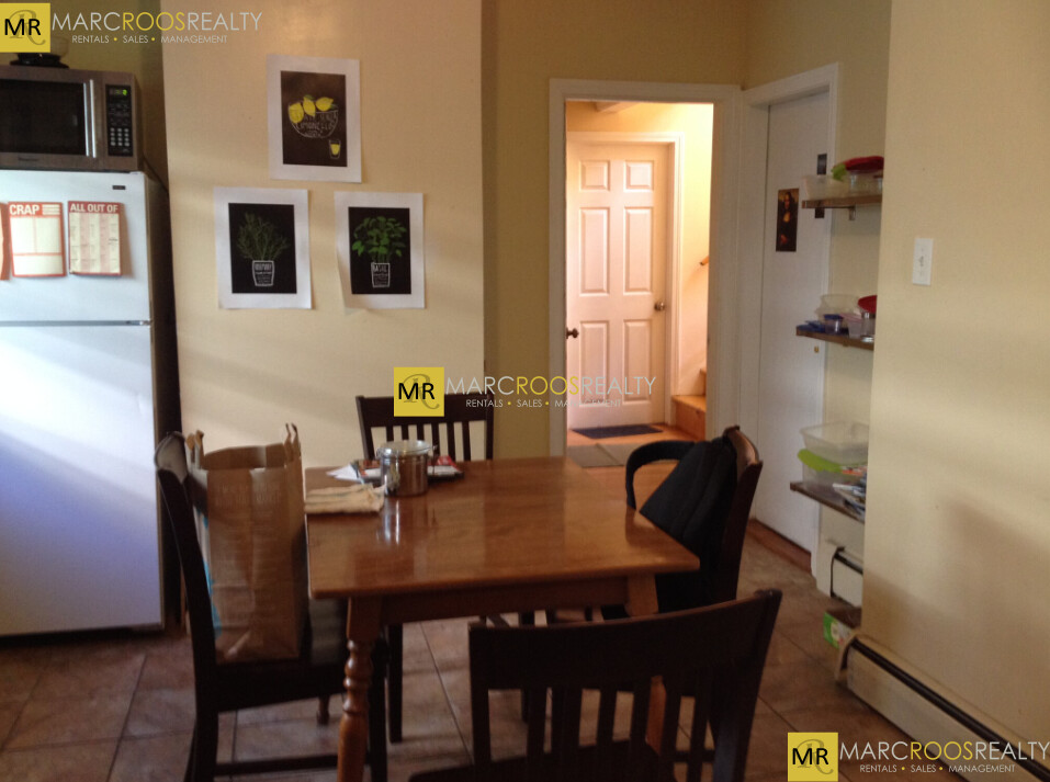 39 Adrian St, Ward Two