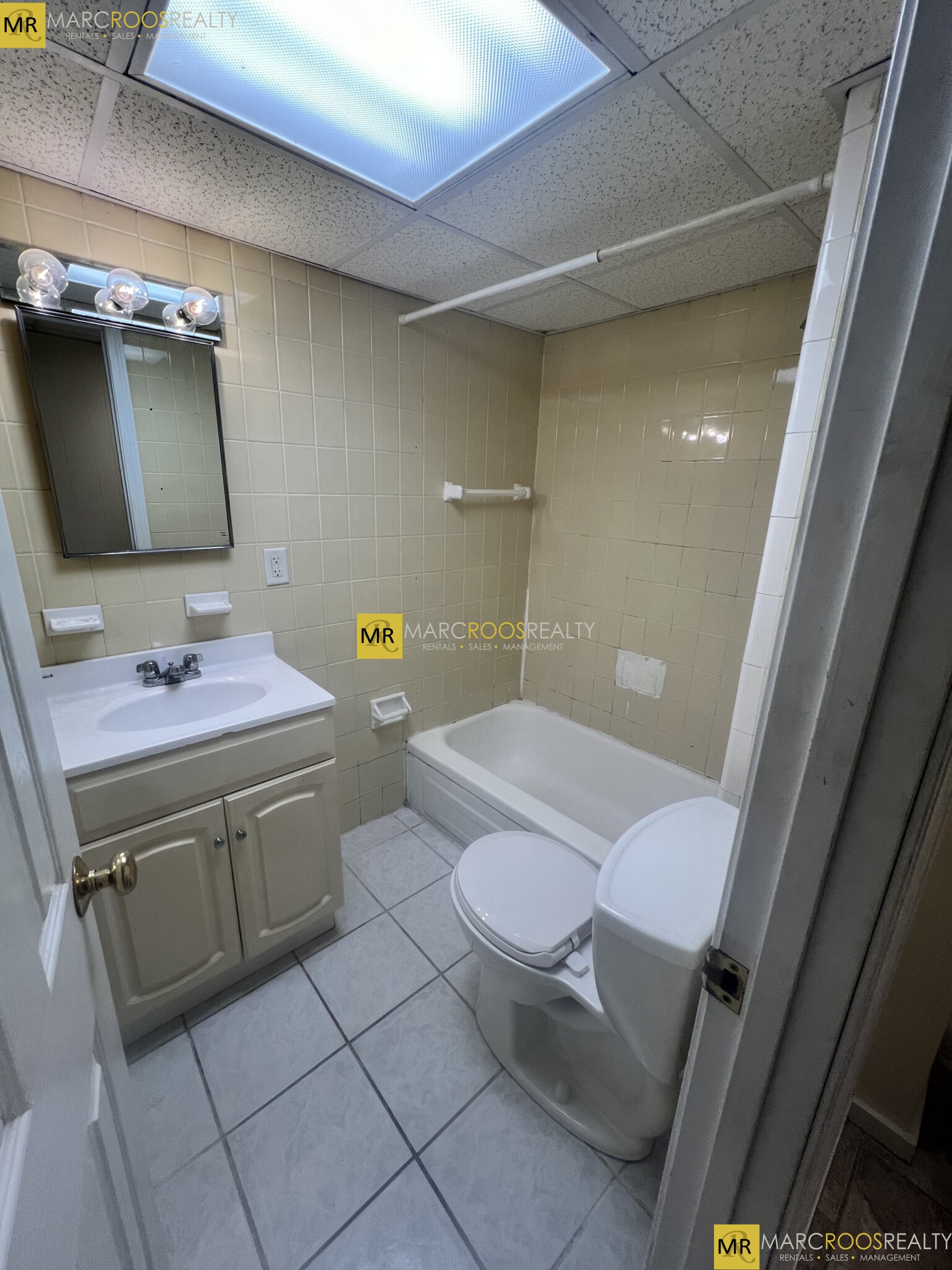 Photo 5 of Glenville Ave. Unit B6