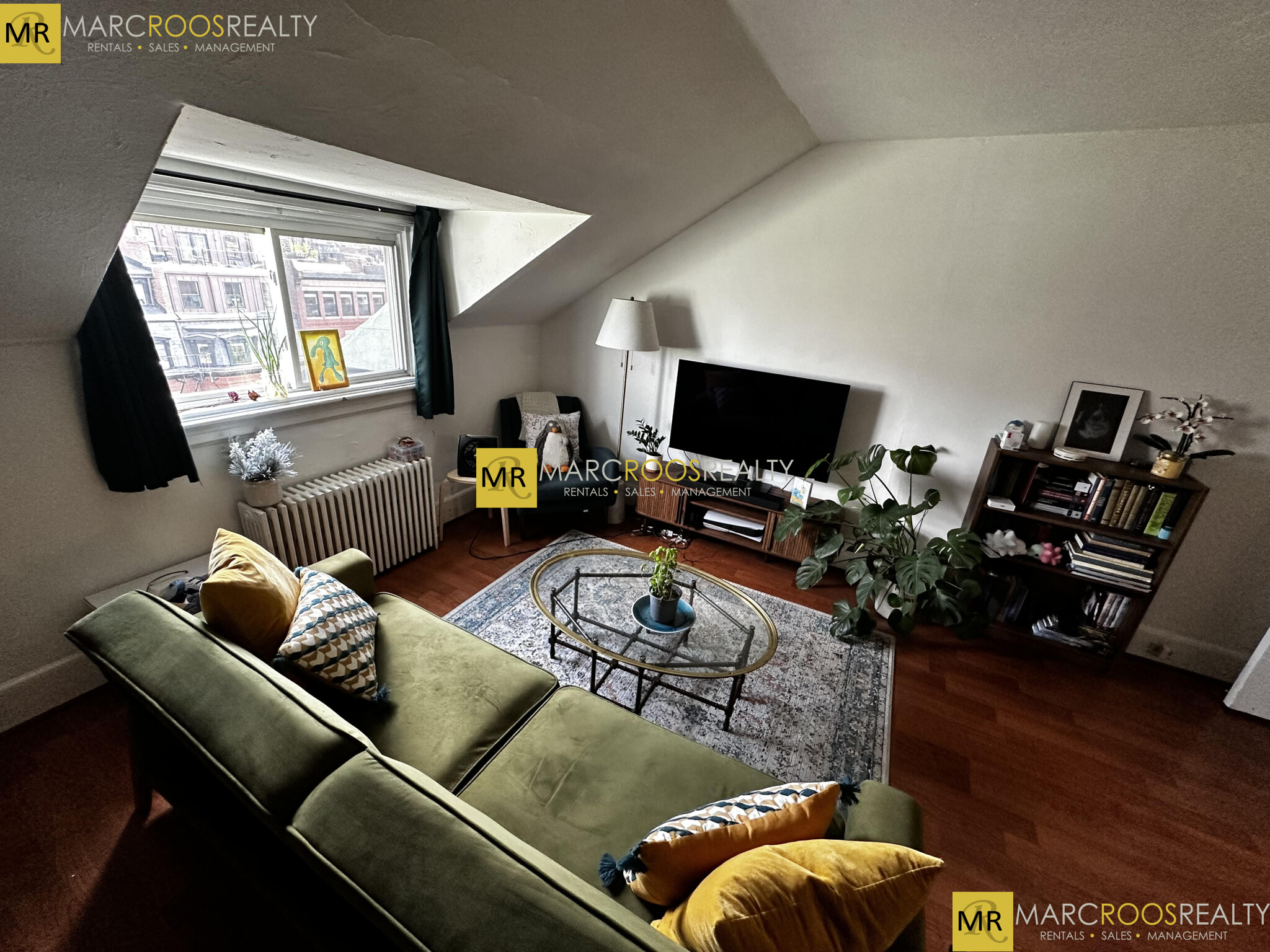 454 Beacon St, Back Bay