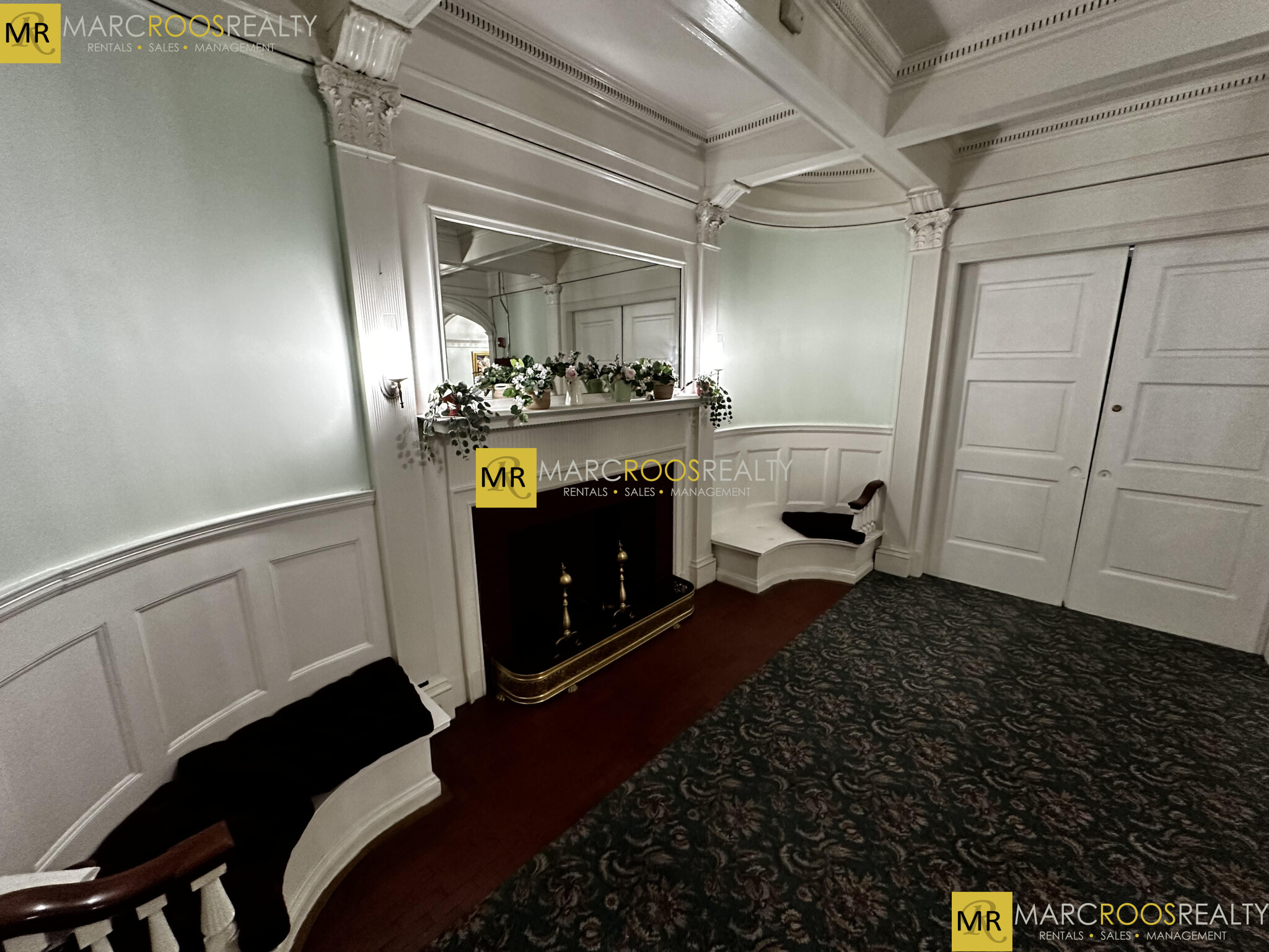 454 Beacon St, Back Bay