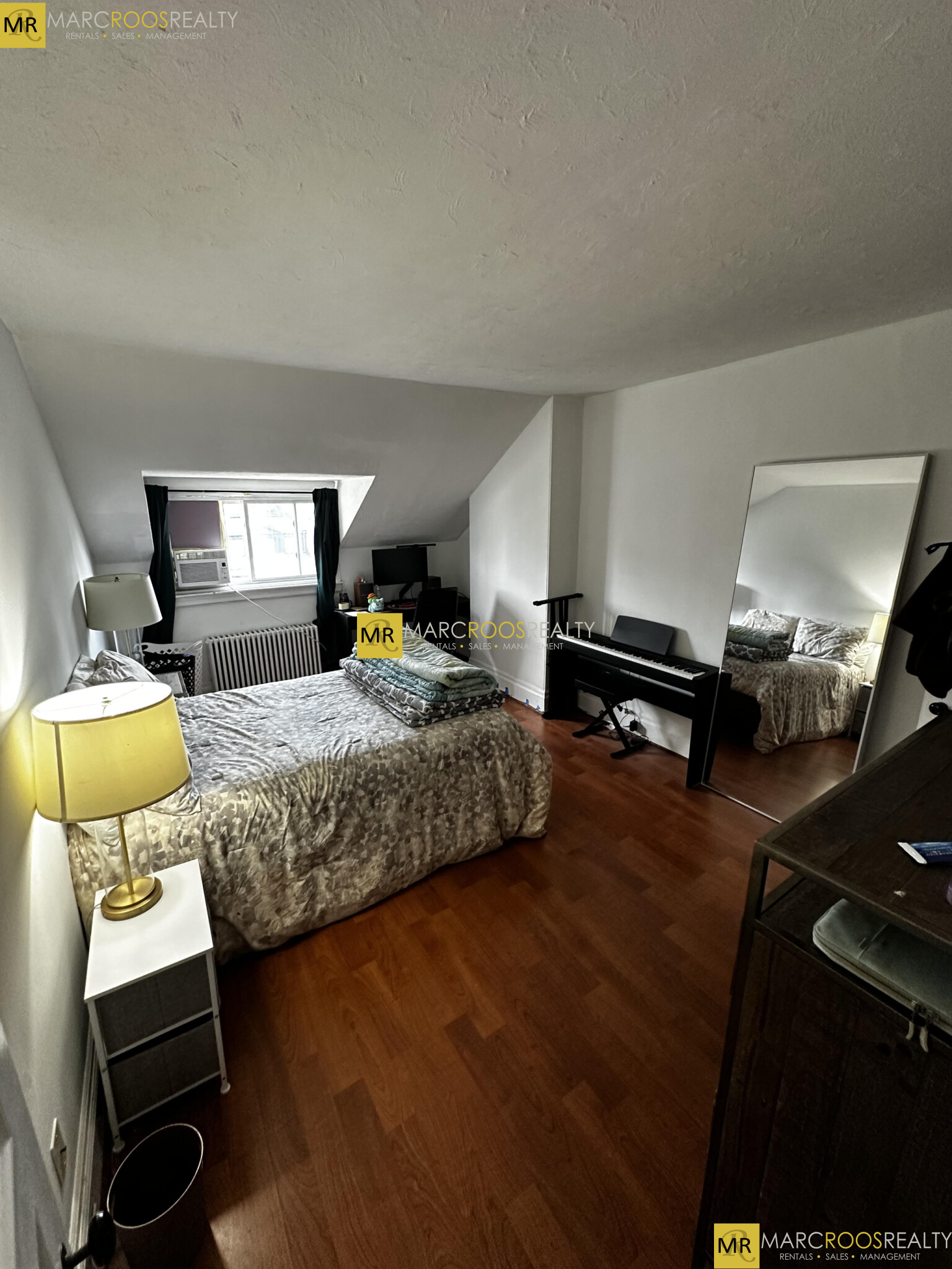 454 Beacon St, Back Bay