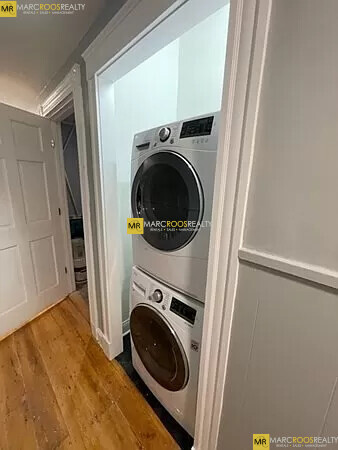 819 East 2nd St, South Boston