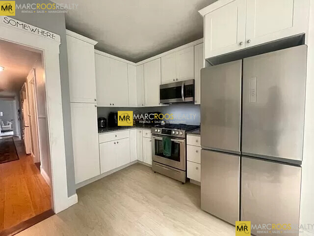 819 East 2nd St, South Boston