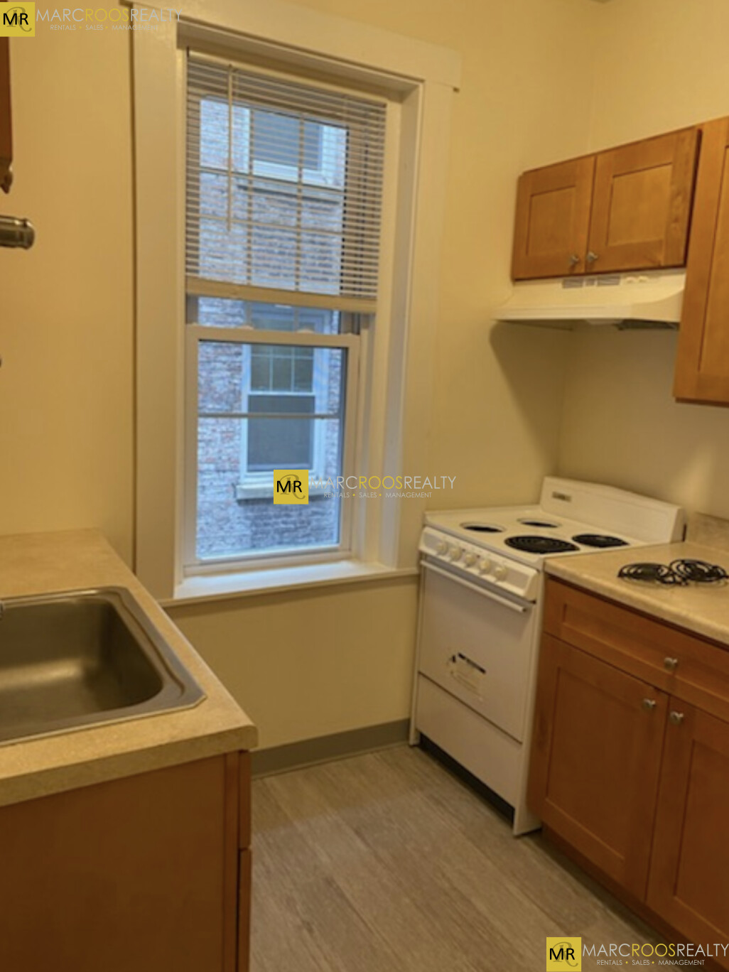 Photo 2 of Park Dr. Unit 12