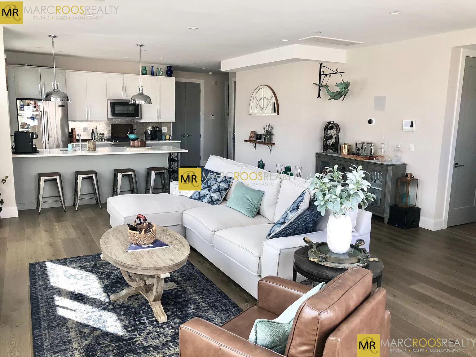 7 Baker Ct, Dorchester